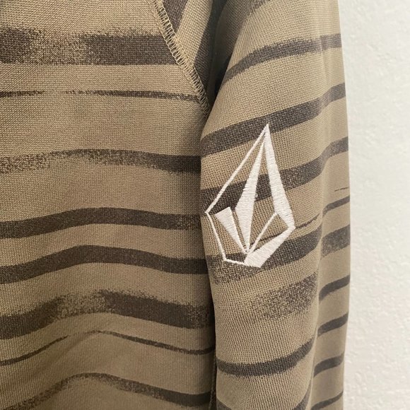 Volcom zip up hoodie zebra stripe camo green w/ white polka-dot red lined hood - Picture 4 of 8